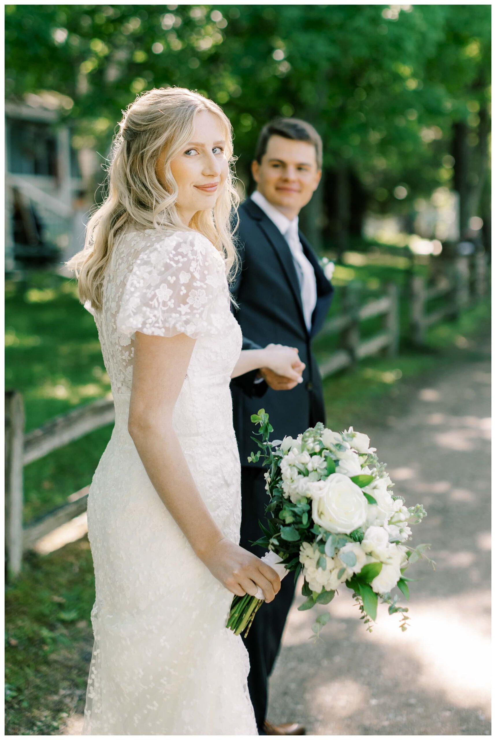 dreamy romantic lakeside wedding near Traverse City michigan by Josh and Andrea photography 