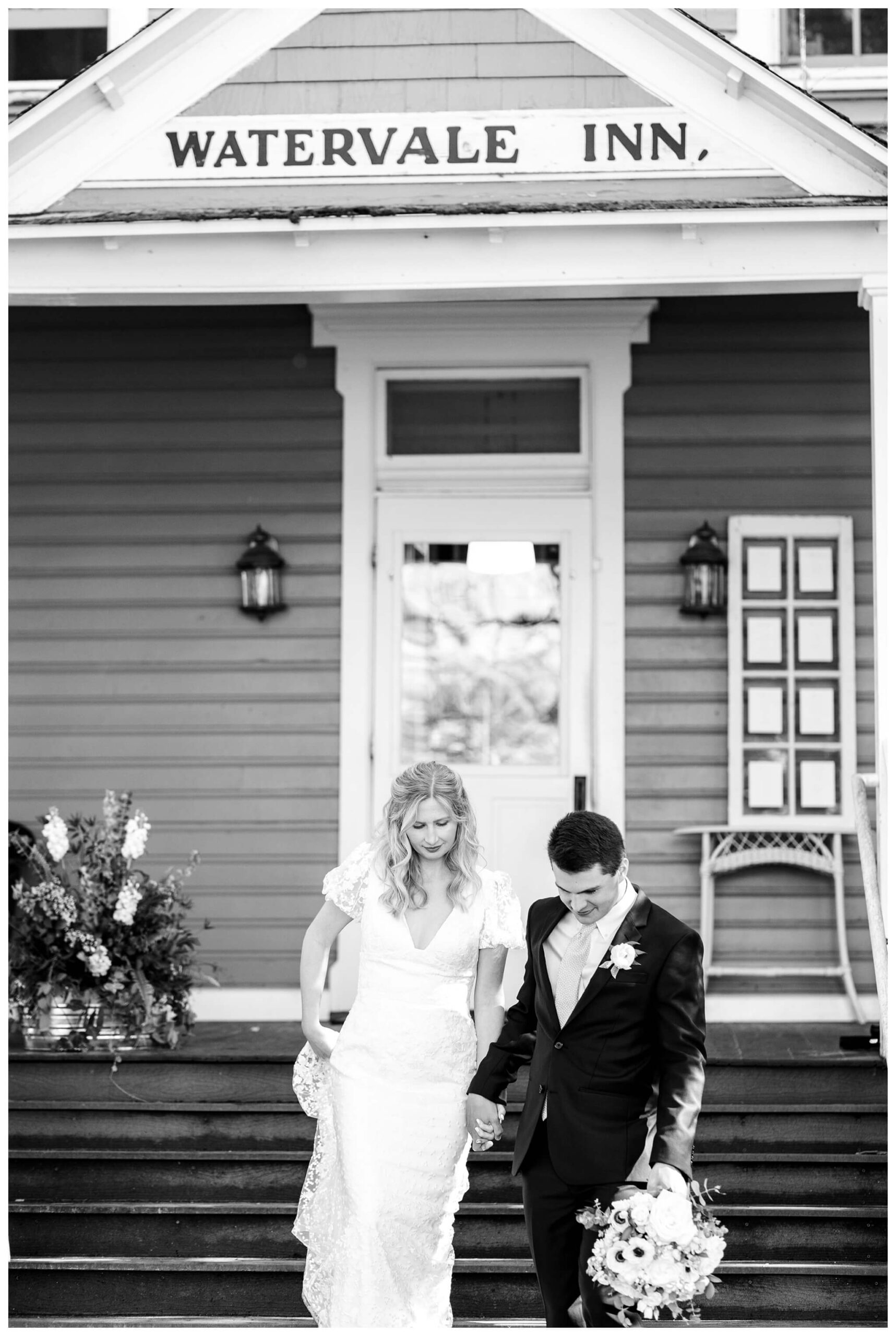 dreamy romantic lakeside wedding near Traverse City michigan by Josh and Andrea photography 