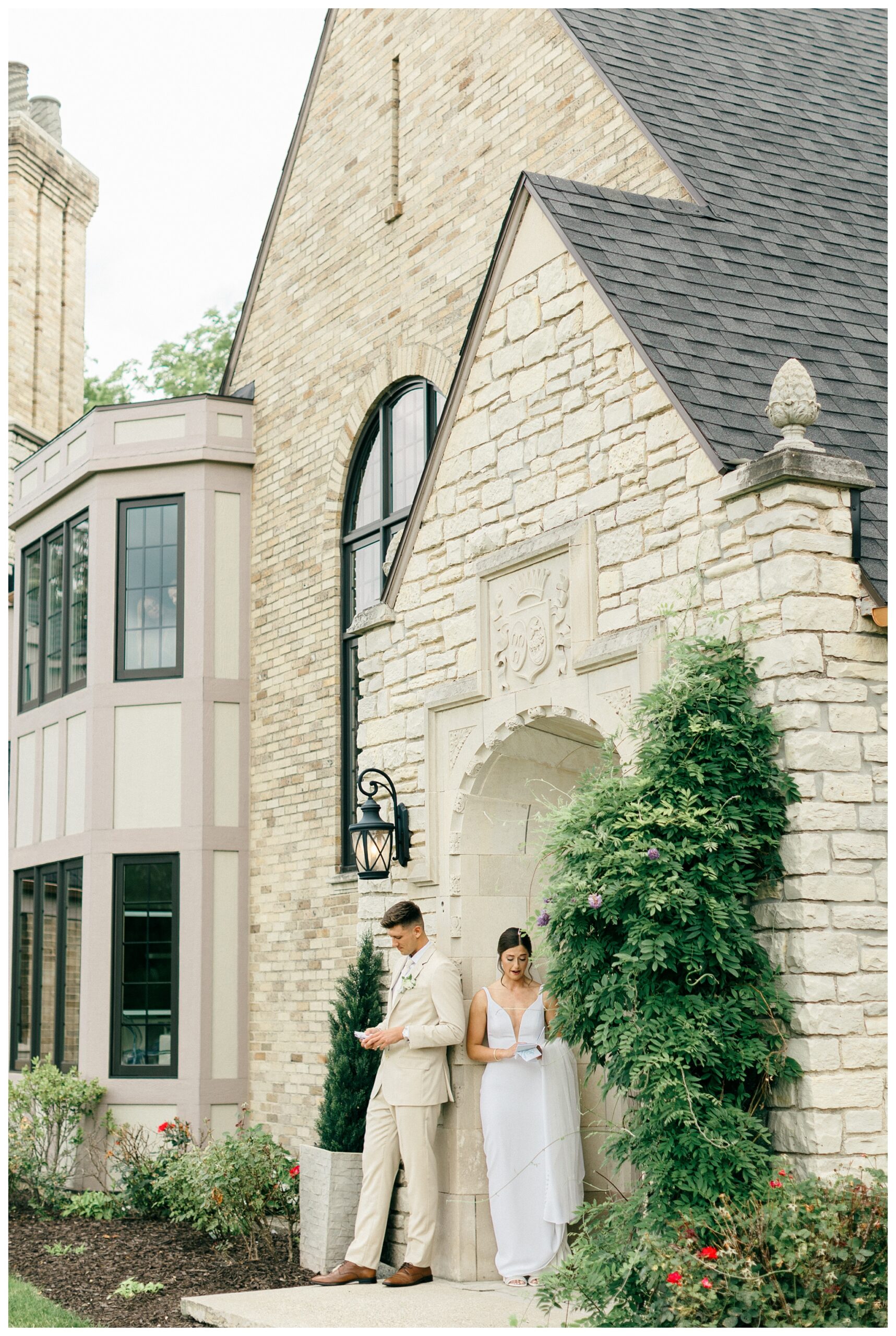 lovely romantic estate summer wedding at venue 3two in grand rapids michigan by josh and andrea photography