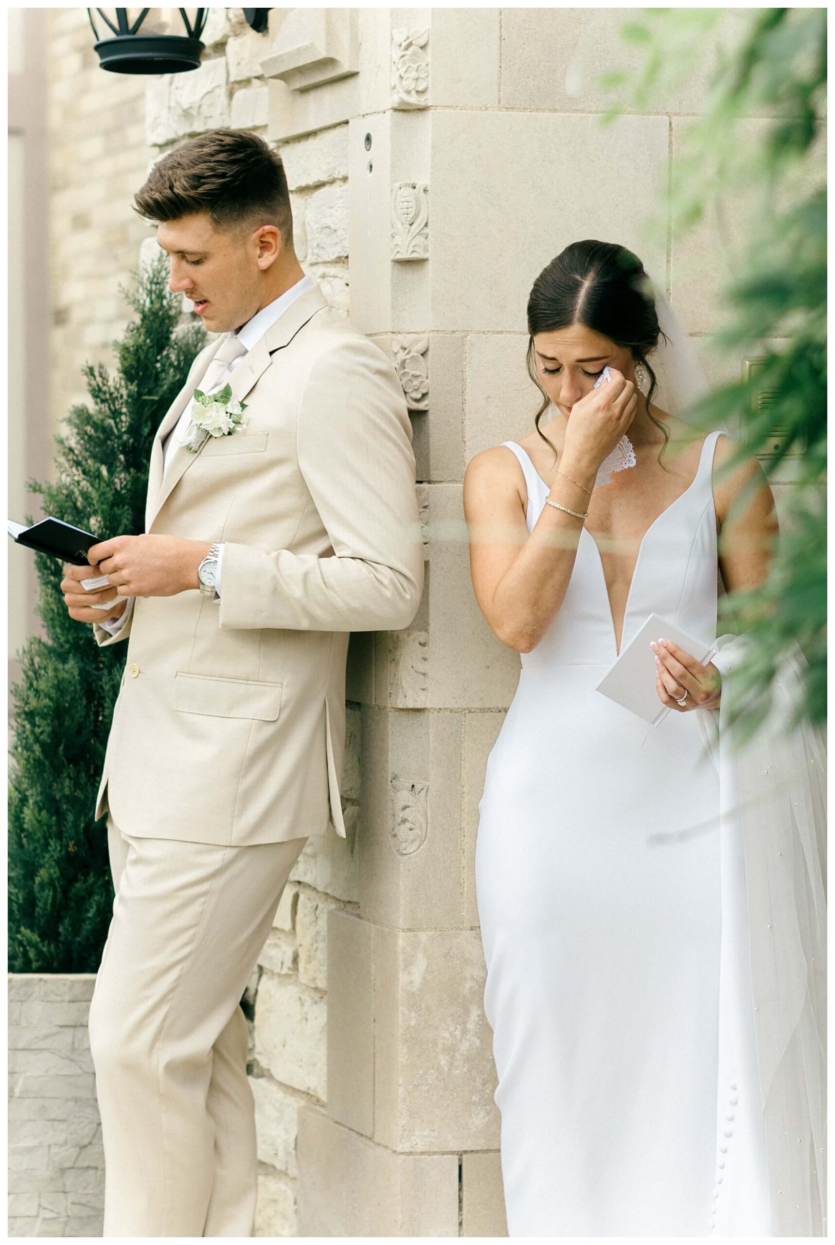 lovely romantic estate summer wedding at venue 3two in grand rapids michigan by josh and andrea photography