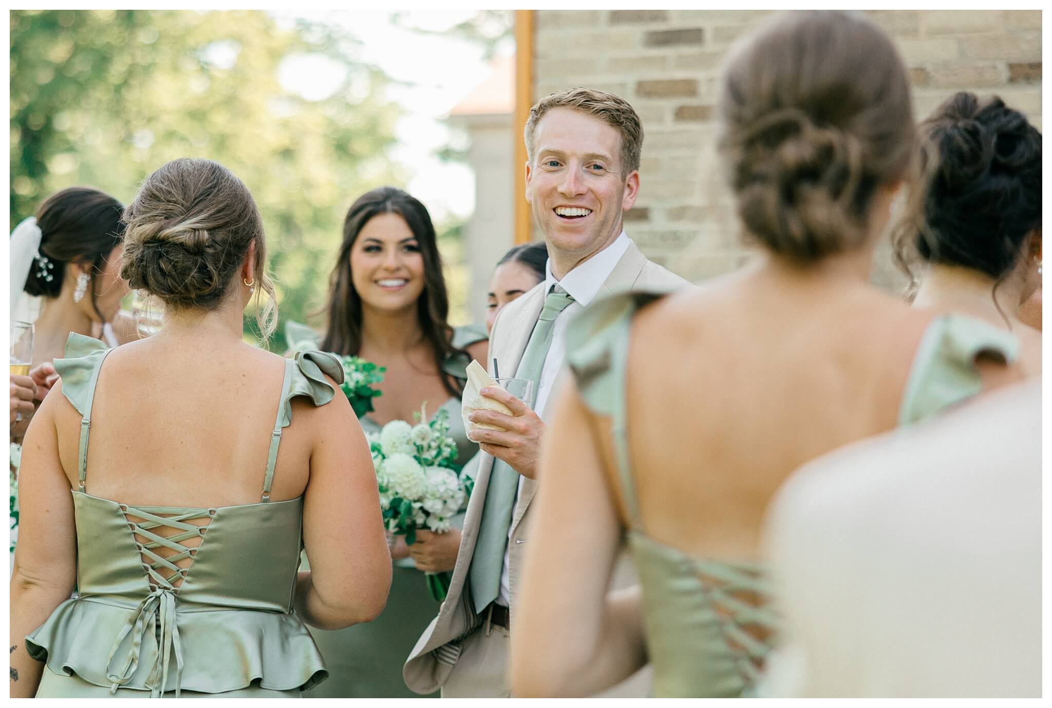 lovely romantic estate summer wedding at venue 3two in grand rapids michigan by josh and andrea photography