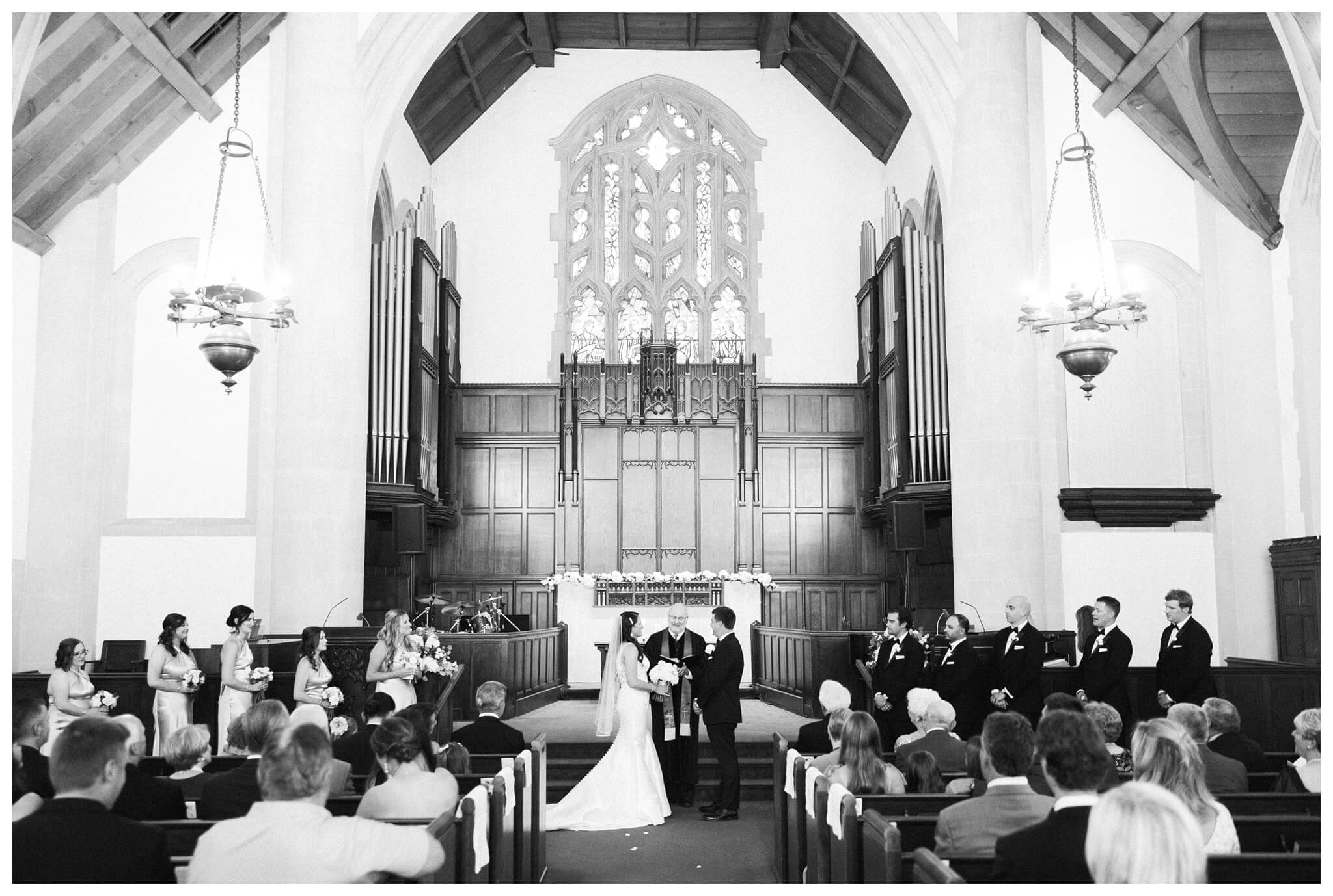 elegant refined hotel wedding at the Daxton hotel in birmingham michigan by josh and andrea photography