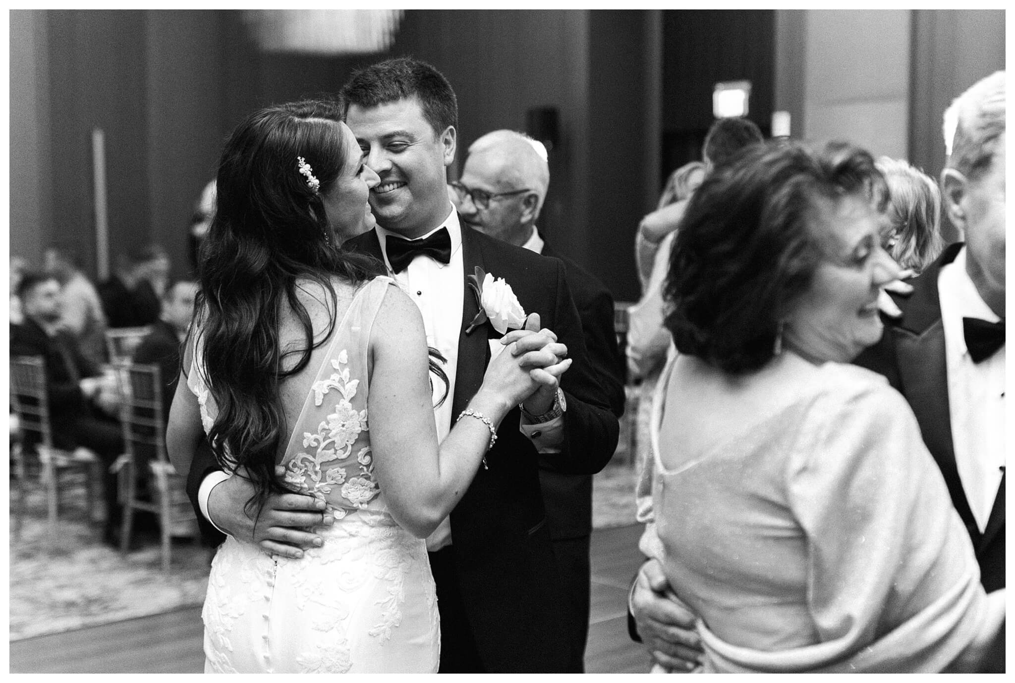 elegant refined hotel wedding at the Daxton hotel in birmingham michigan by josh and andrea photography