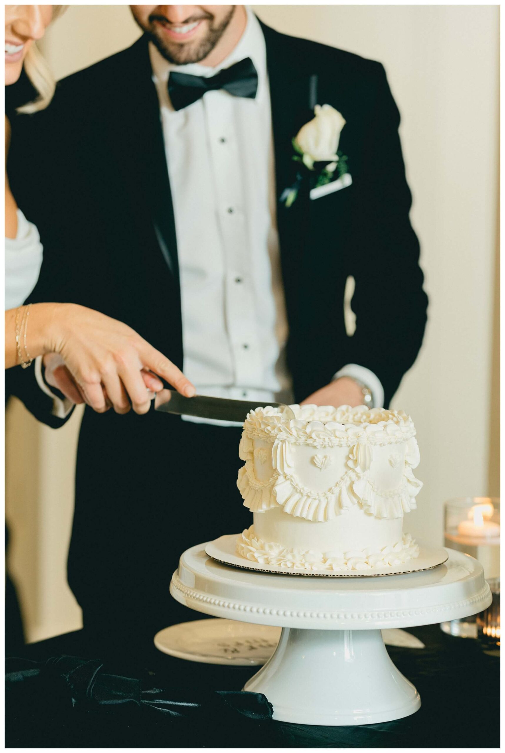 classy sophisticated black tie wedding at a white barn at Etre farms in michigan by josh and andrea photography