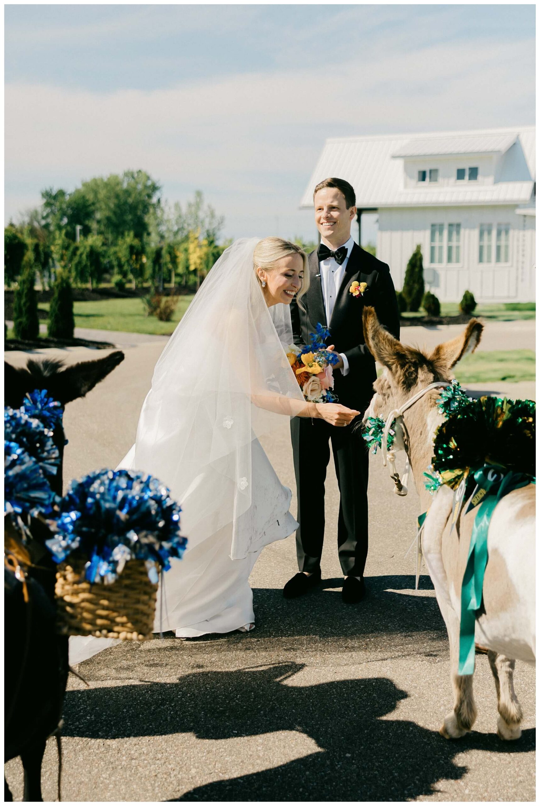 colorful white barn wedding at etre farms by lake michigan near saint joseph michigan by josh and andrea photography 