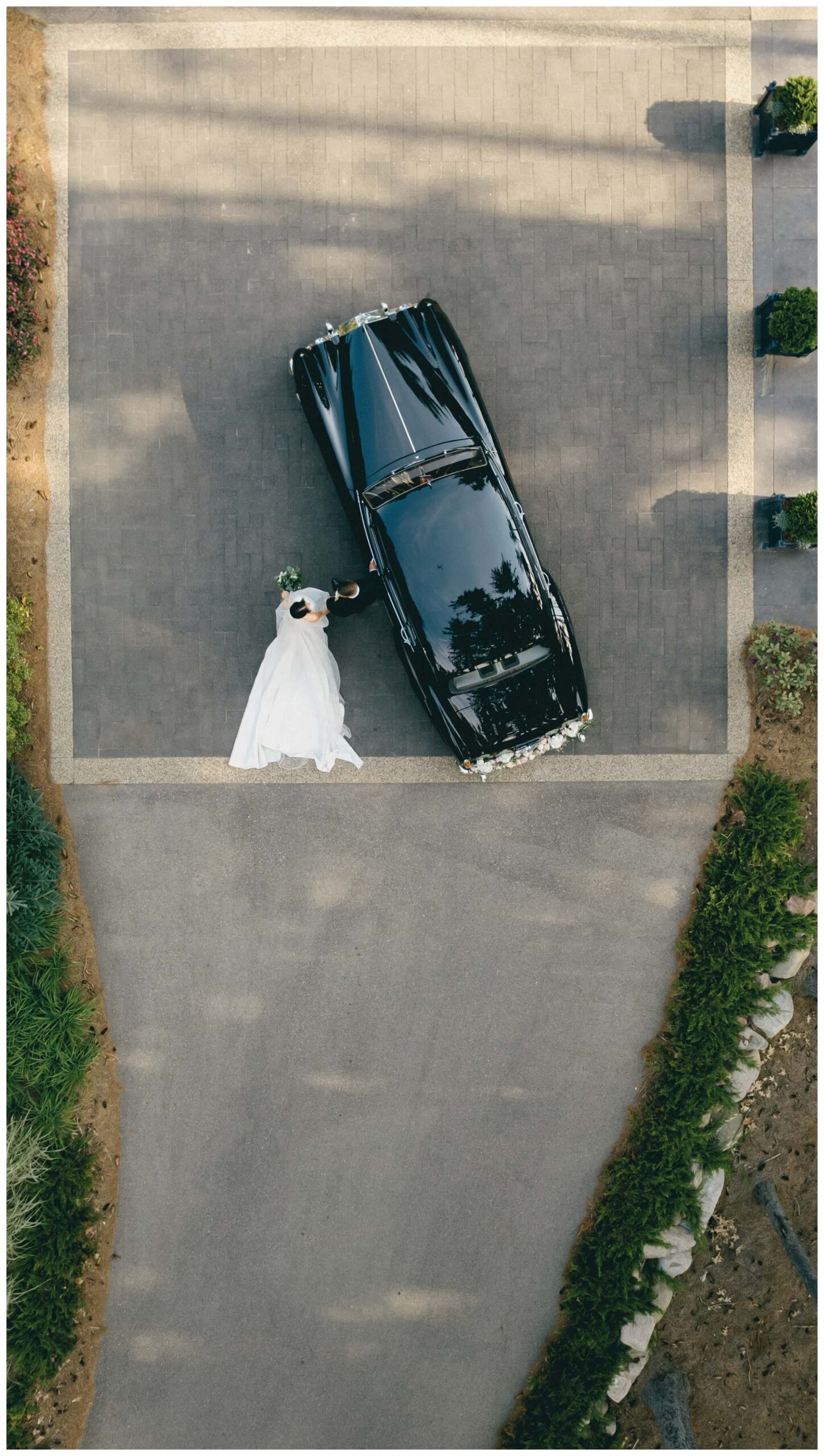 stunning black tie forest wedding with rolls royce vintage car at shepherds hollow near detroit michigan by josh and andrea photography
