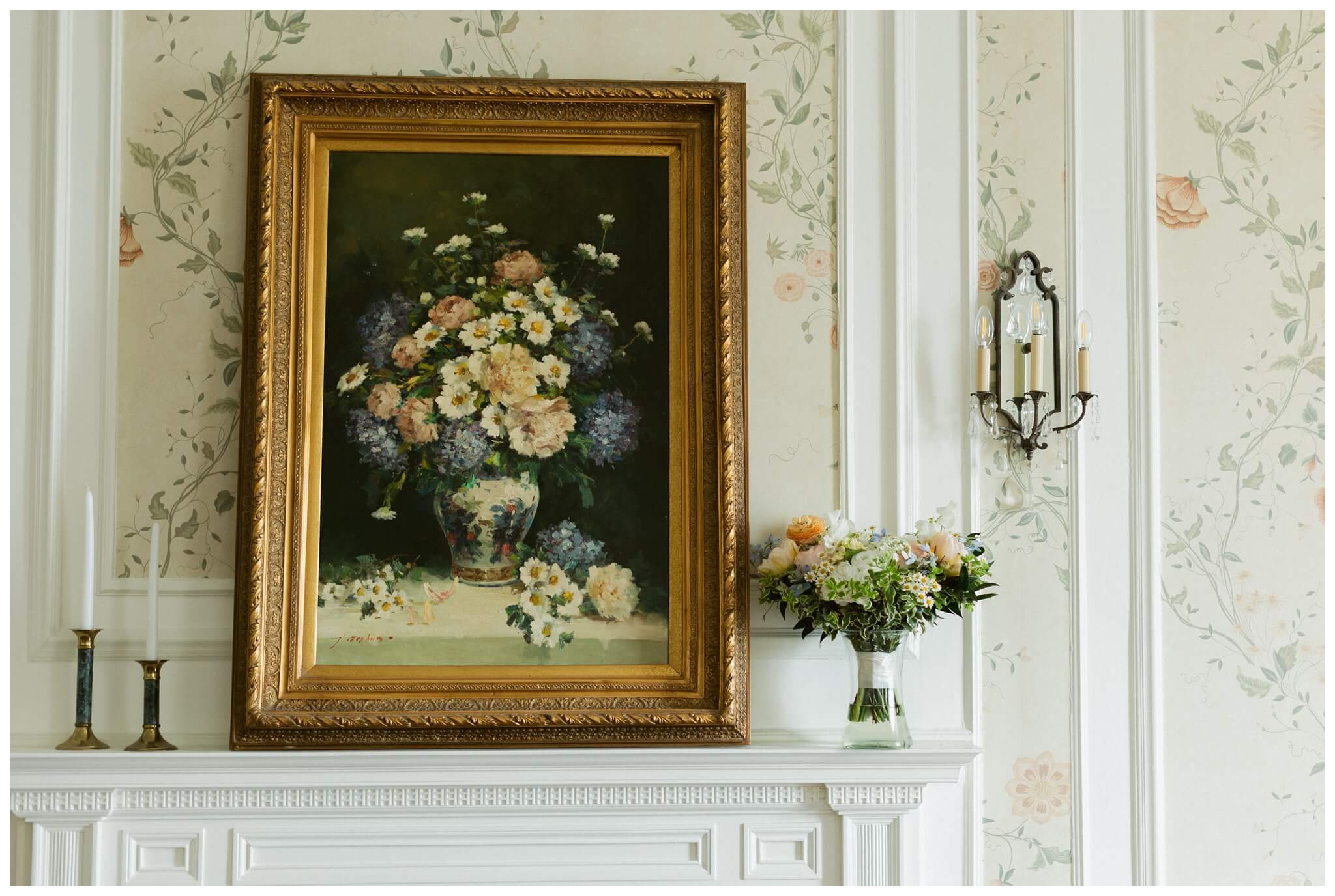 romantic beautiful mansion wedding photos at the war memorial in grosse pointe michigan by fear no more events and josh and andrea photography