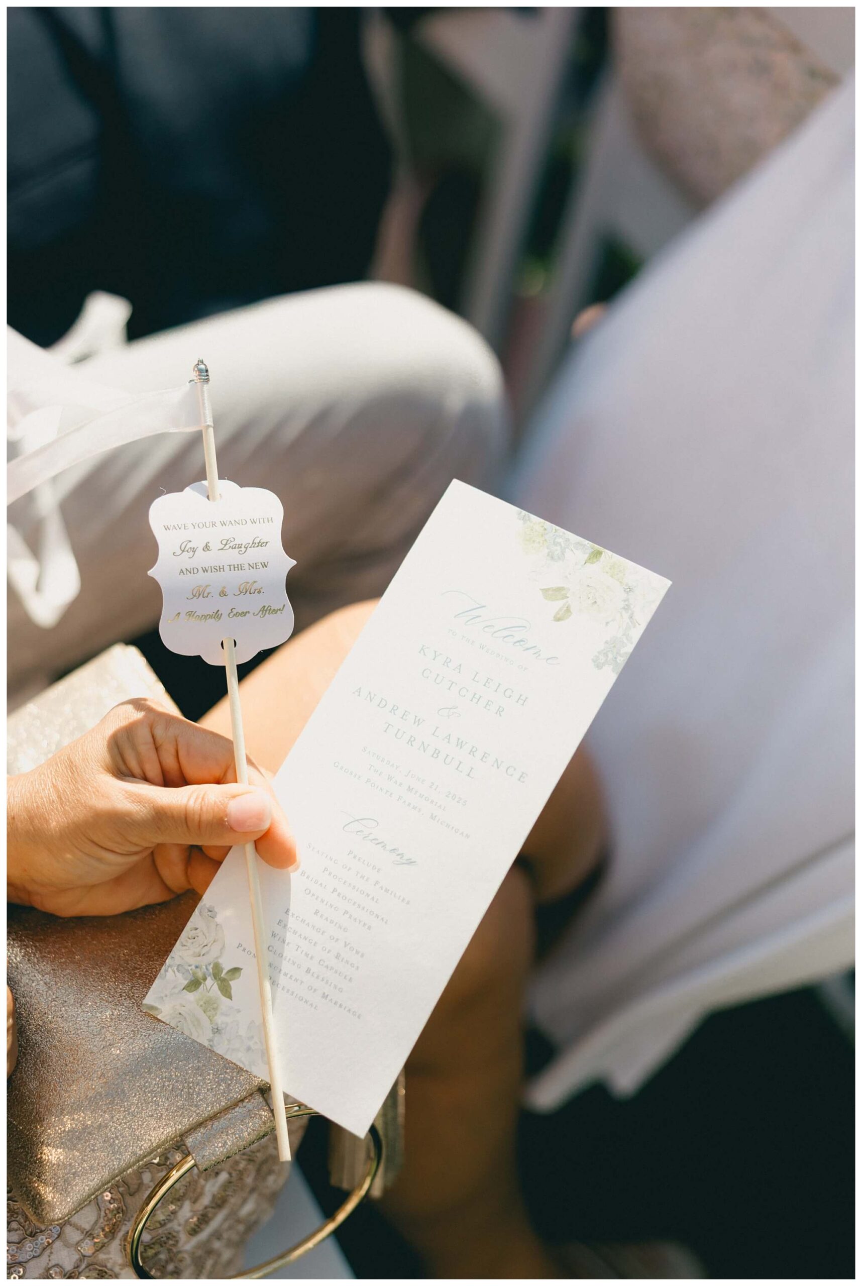 romantic beautiful mansion wedding photos at the war memorial in grosse pointe michigan by fear no more events and josh and andrea photography