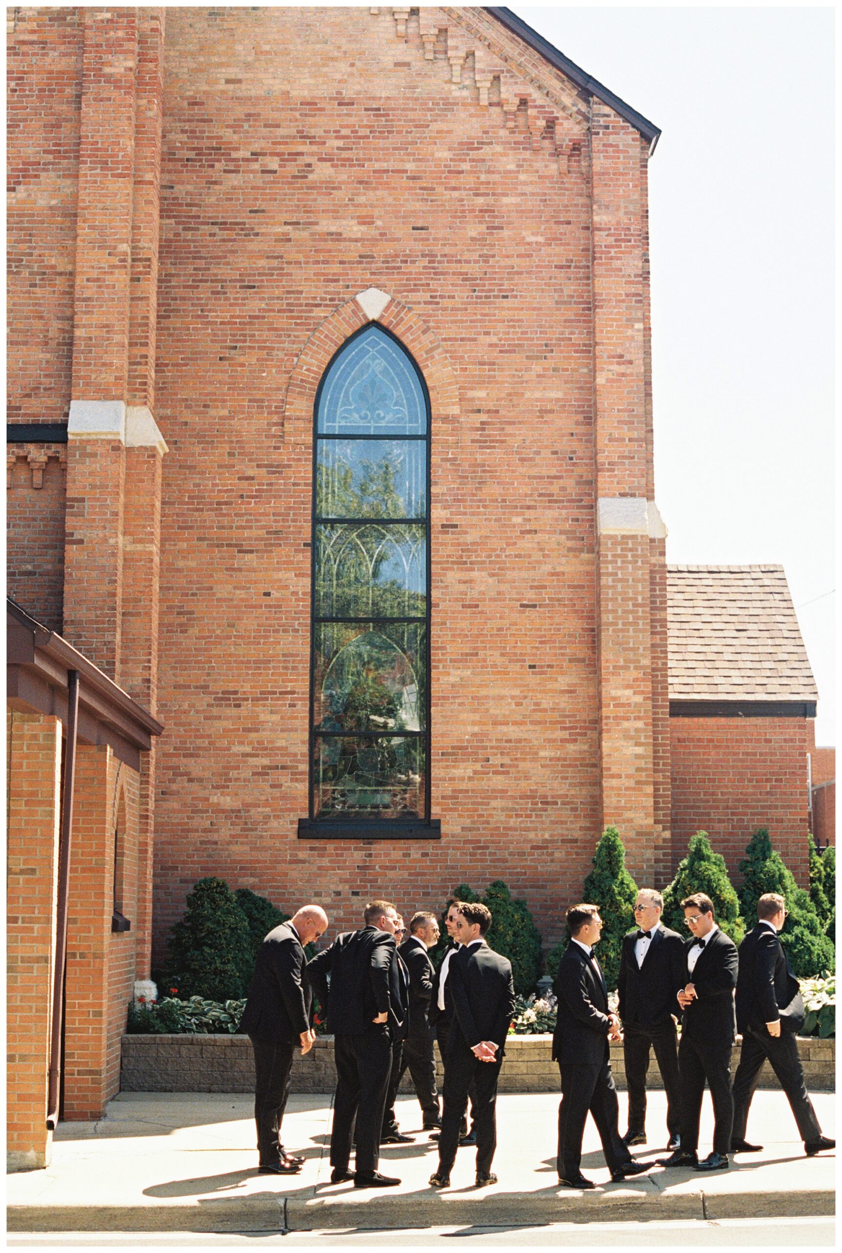 groomsmen waiting at etre farms by josh and andrea photography