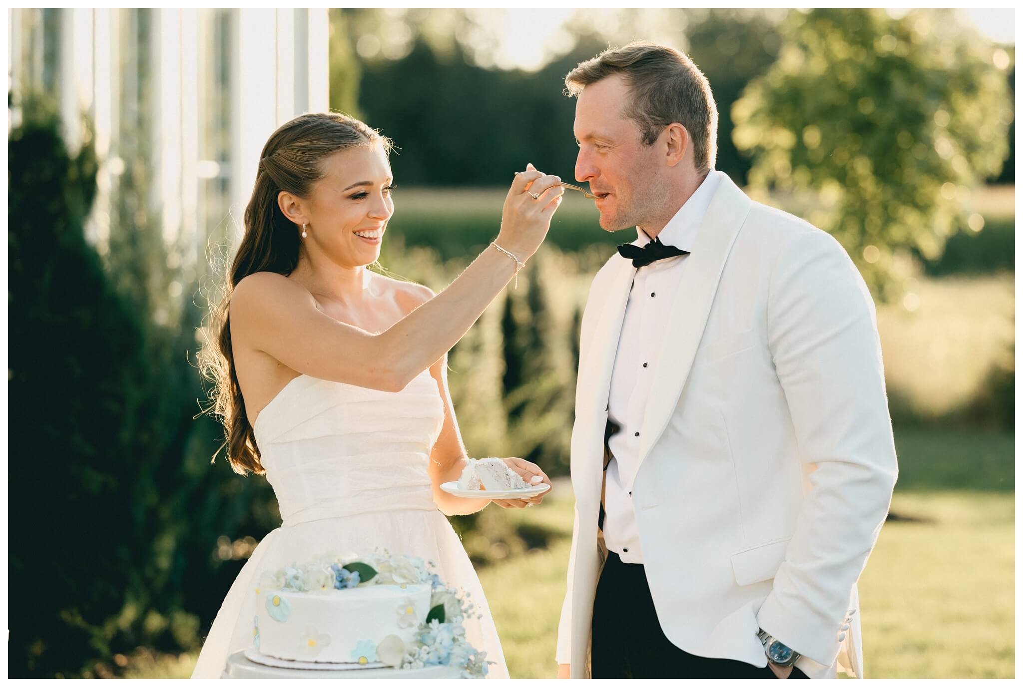 white barn wedding on lake michigan at etre farms with cocktail hour inspiration by josh and andrea photography 