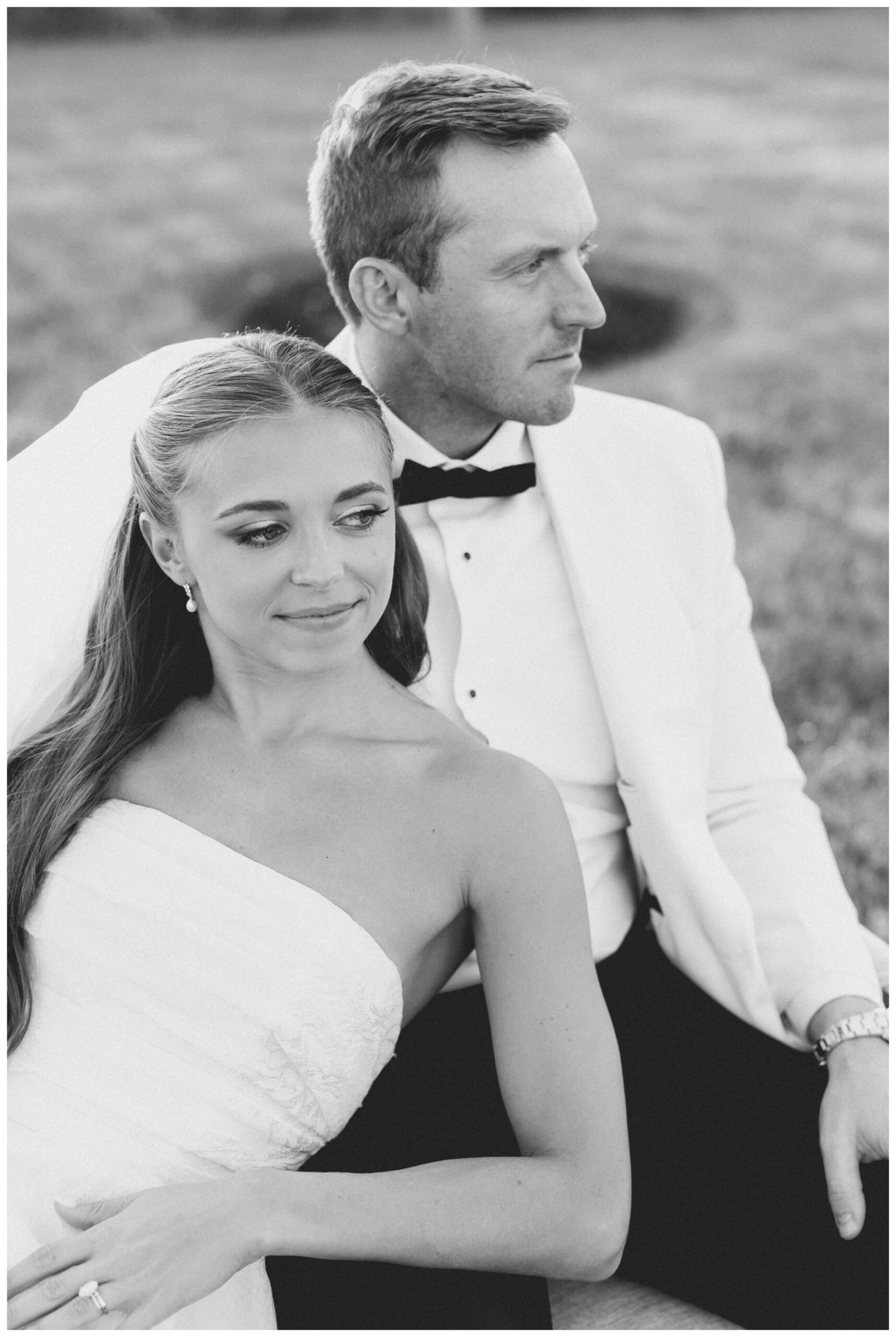 white barn wedding on lake michigan at etre farms with cocktail hour inspiration by josh and andrea photography 