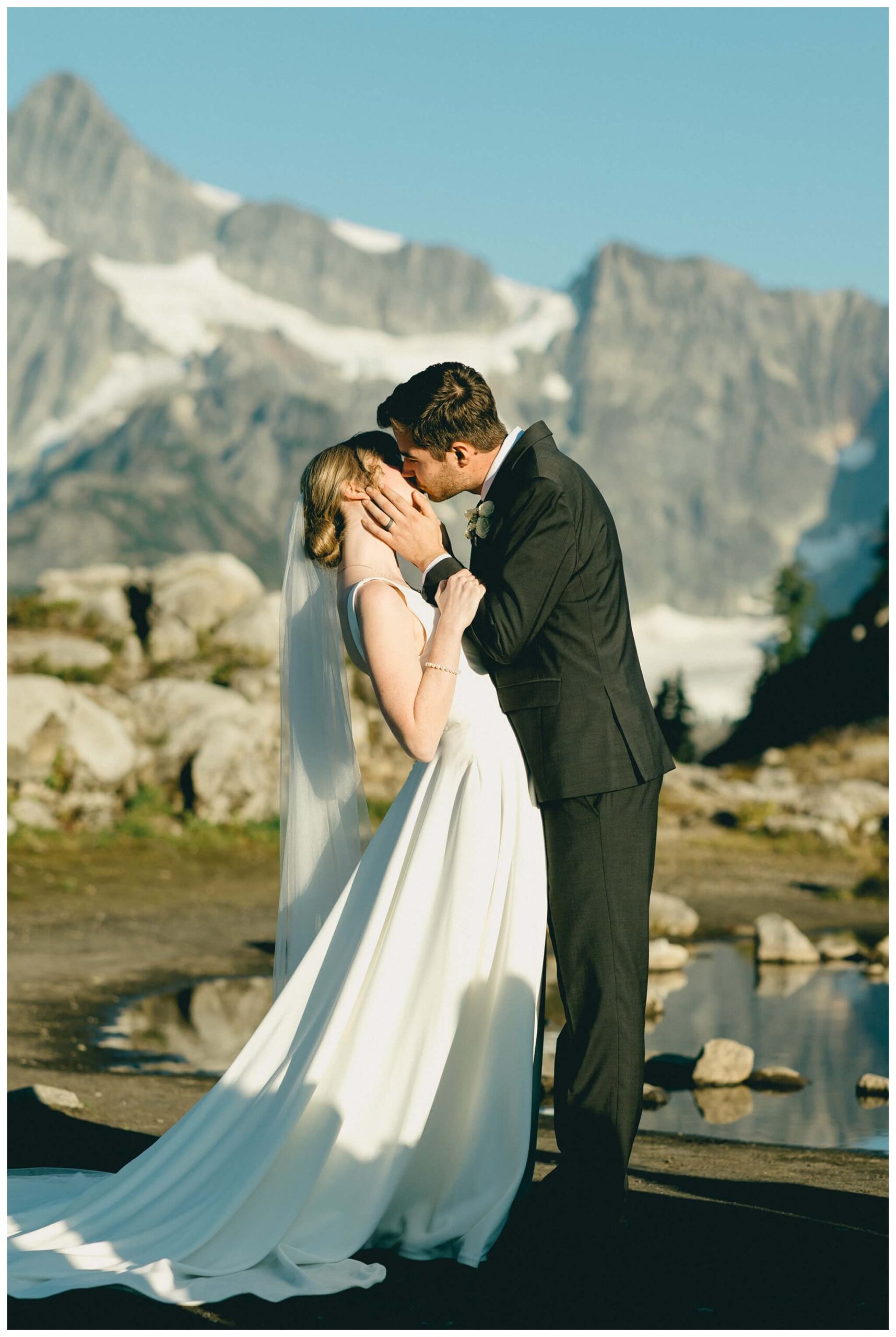 epic mountain top sunrise wedding near mount baker at artist point hiking trail in deming washington by josh and andrea photography