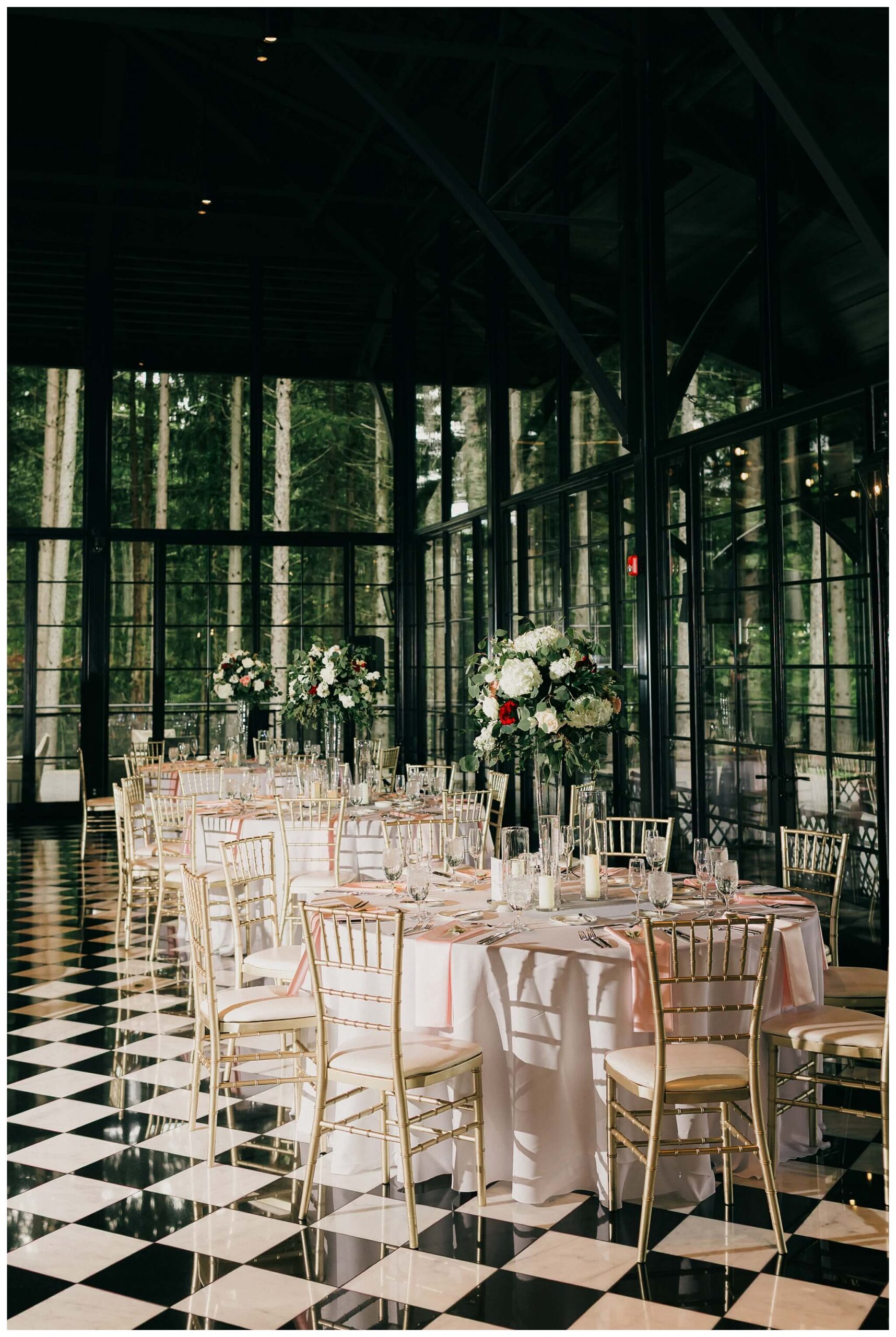 reception at Shepherd's hollow golf club near clarkston michigan by josh and andrea photography 