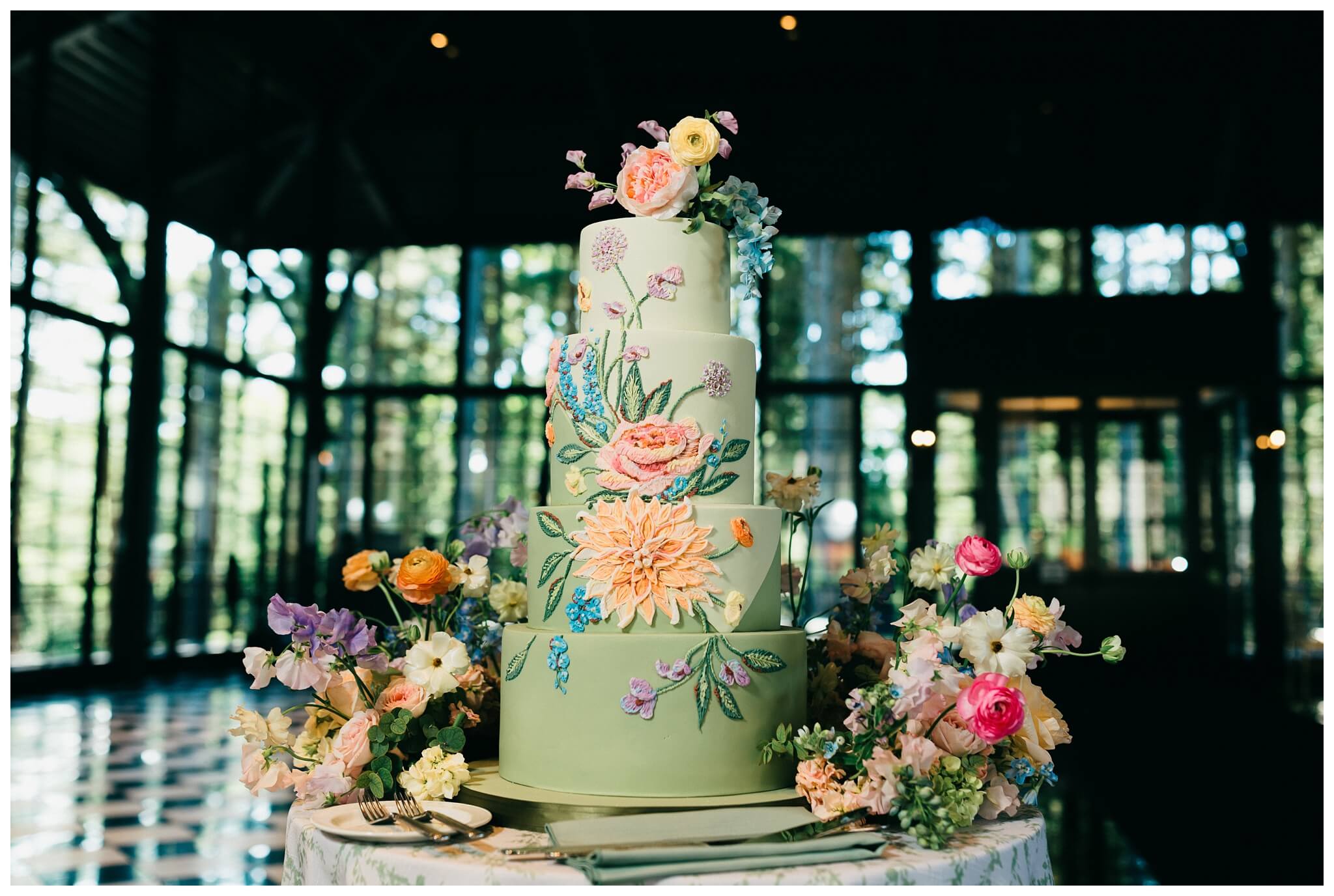 beautiful hand crafted floral cake at Shepherd's hollow golf club near clarkston michigan by josh and andrea photography 